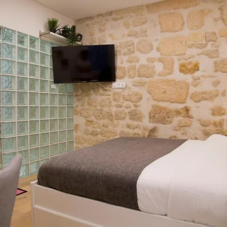 Apartment Dauphine Chic & Charme Paris